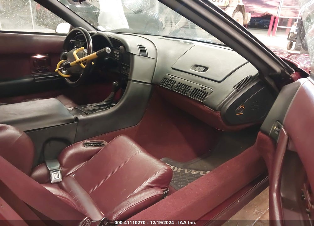 1993 CHEVROLET CORVETTE VIN: 1G1YY23P3P5103886