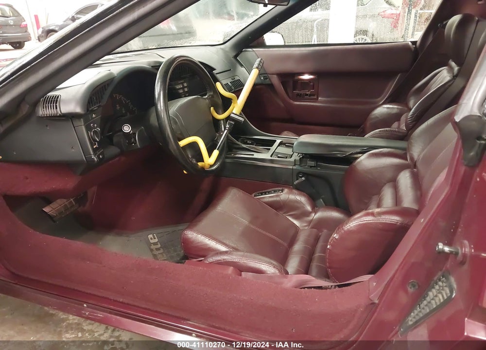 1993 CHEVROLET CORVETTE VIN: 1G1YY23P3P5103886