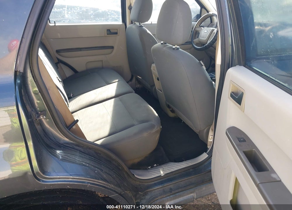 2008 FORD ESCAPE XLS/XLS MANUAL VIN: 1FMCU02Z88KD84893