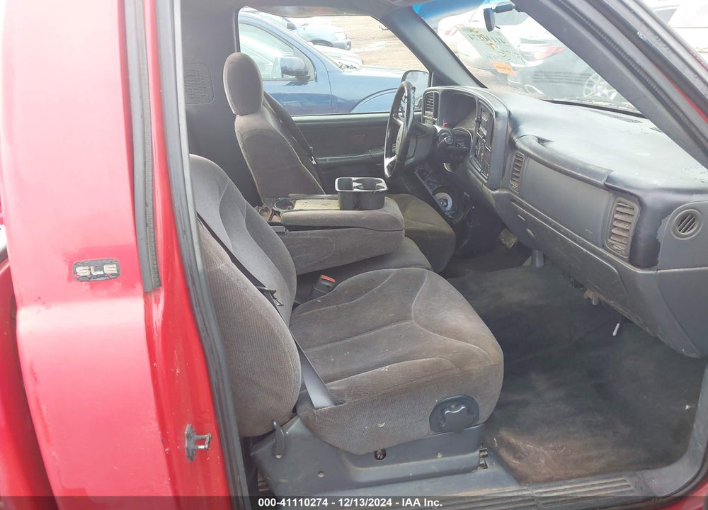 1999 GMC SIERRA 1500 SLE VIN: 1GTEC14V1XZ522375