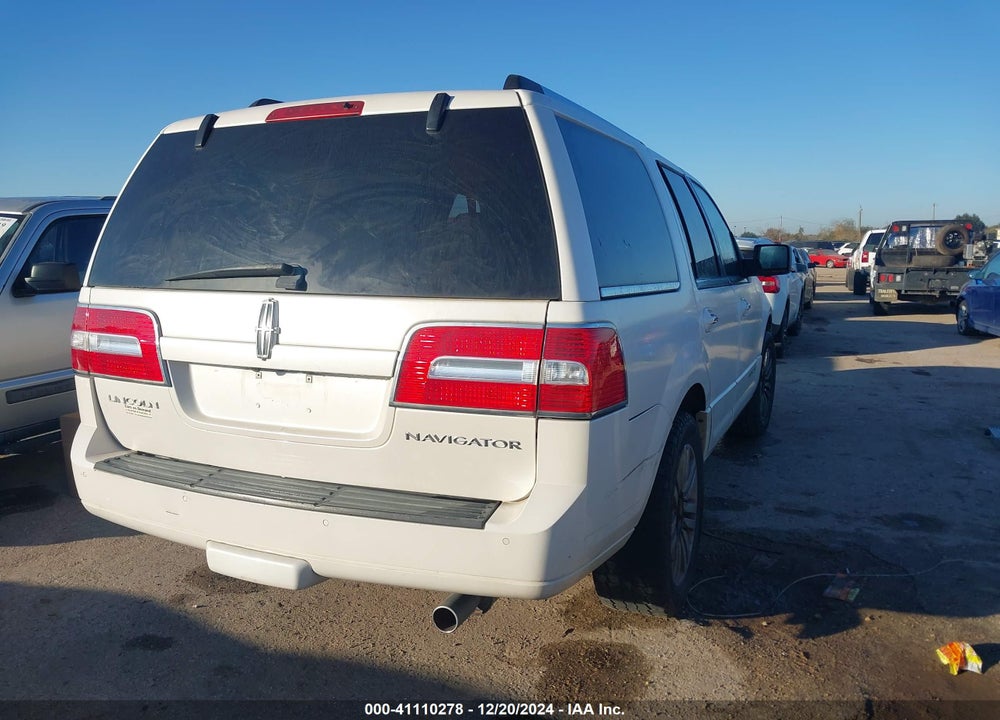 2010 LINCOLN NAVIGATOR VIN: 5LMJJ2H56AEJ09928