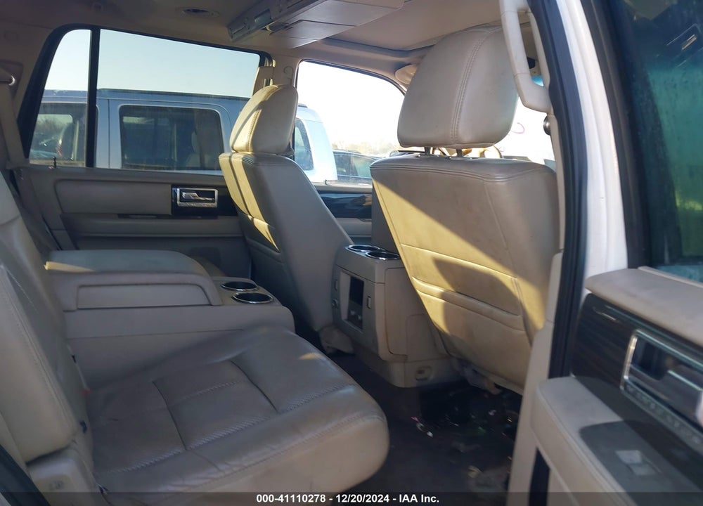 2010 LINCOLN NAVIGATOR VIN: 5LMJJ2H56AEJ09928