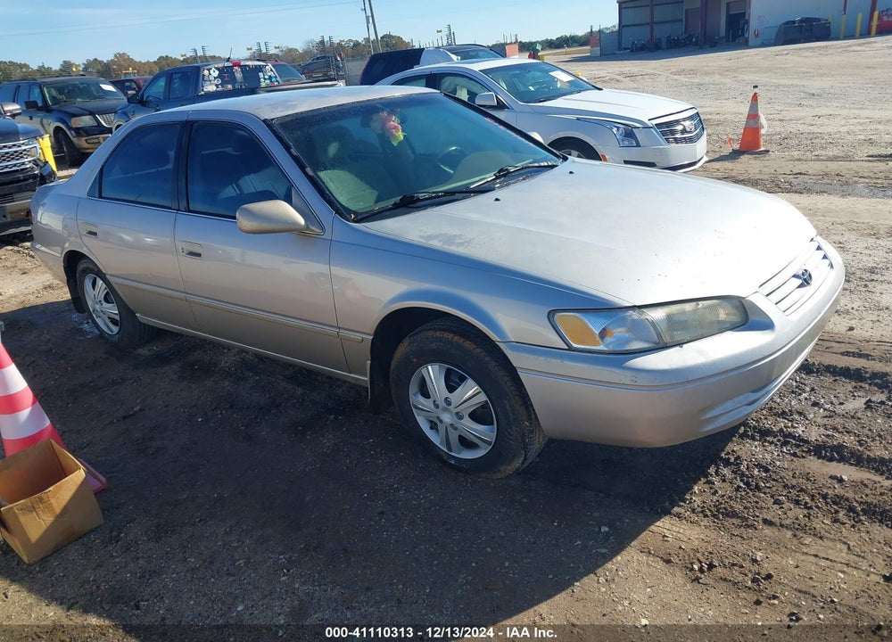 1999 TOYOTA CAMRY CE VIN: 4T1BG22K3XU917026