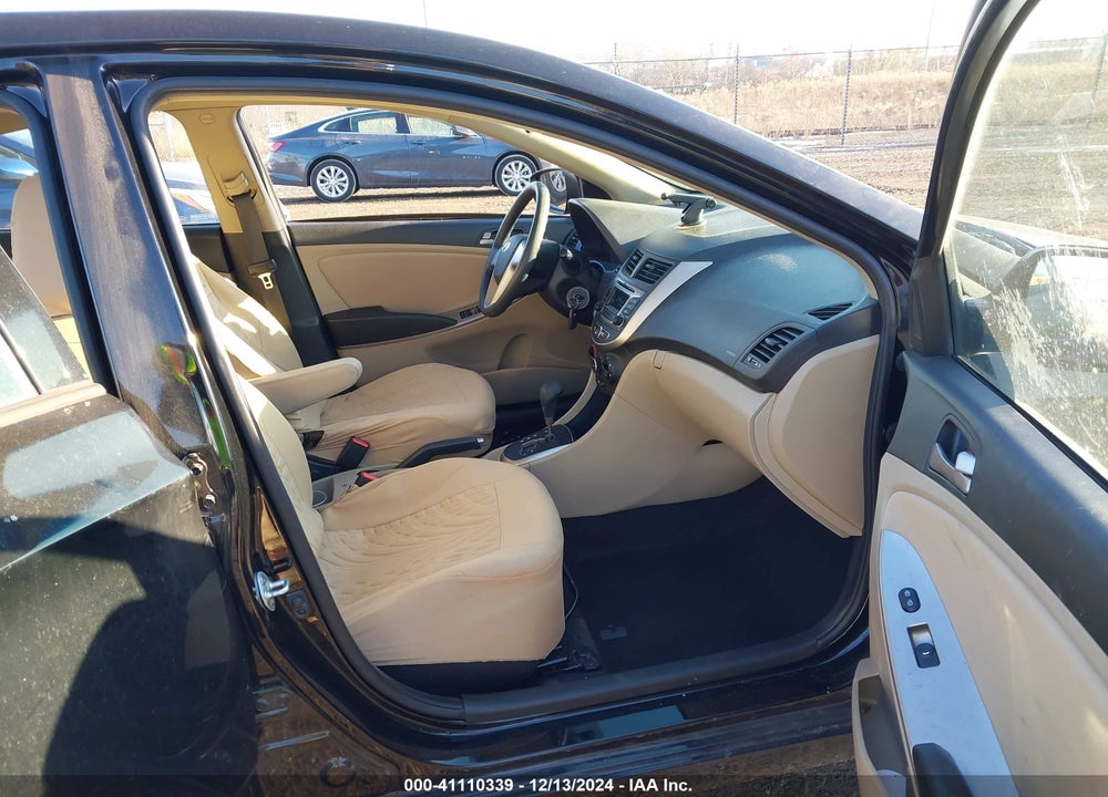 2017 HYUNDAI ACCENT SE VIN: KMHCT4AE9HU390621
