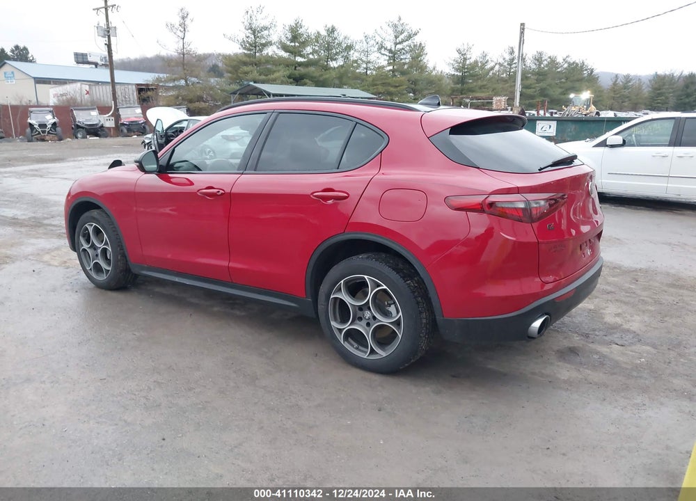 2021 ALFA ROMEO STELVIO AWD VIN: ZASPAKAN0M7D08632