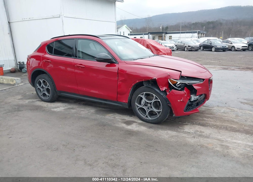 2021 ALFA ROMEO STELVIO AWD VIN: ZASPAKAN0M7D08632