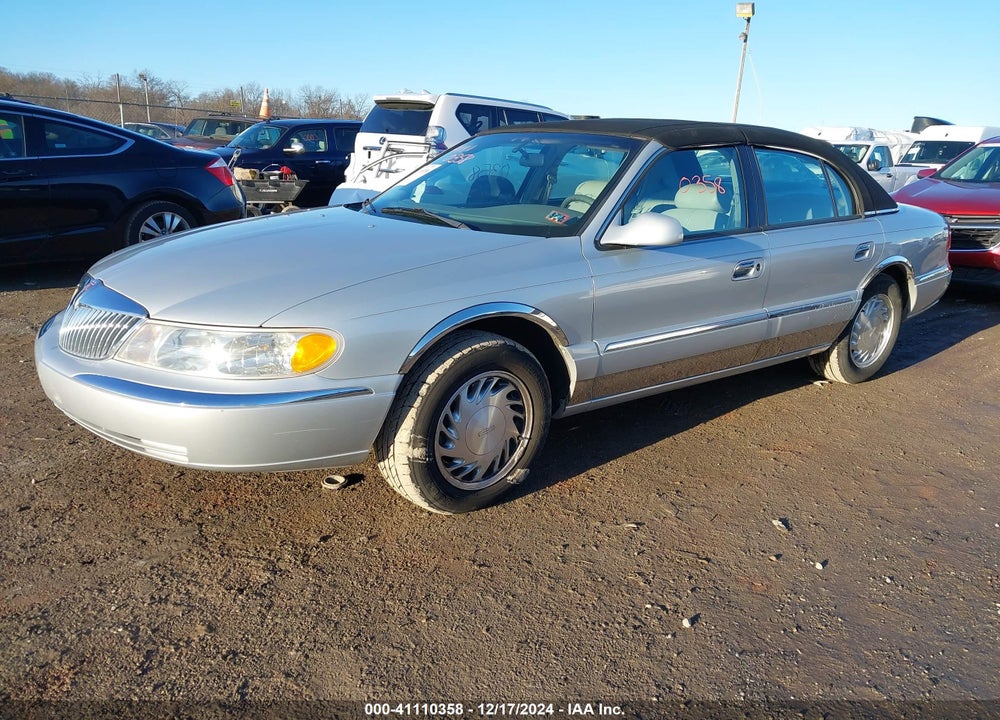 1998 LINCOLN CONTINENTAL VIN: 1LNFM97V7WY728957