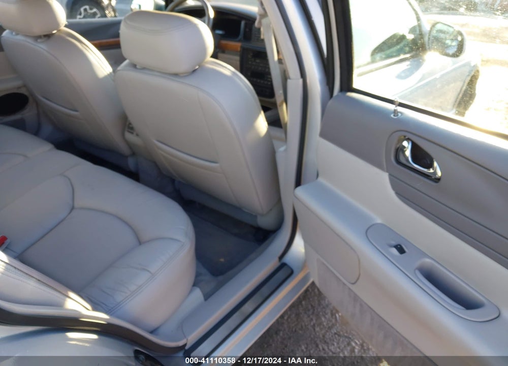 1998 LINCOLN CONTINENTAL VIN: 1LNFM97V7WY728957