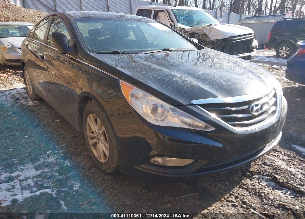 2013 HYUNDAI SONATA GLS VIN: 5NPEB4ACXDH609301