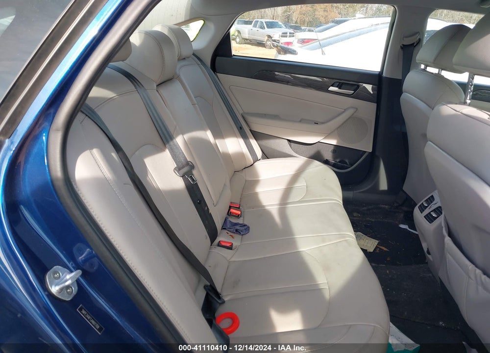 2018 HYUNDAI SONATA VIN: 5NPE34AF1JH661709