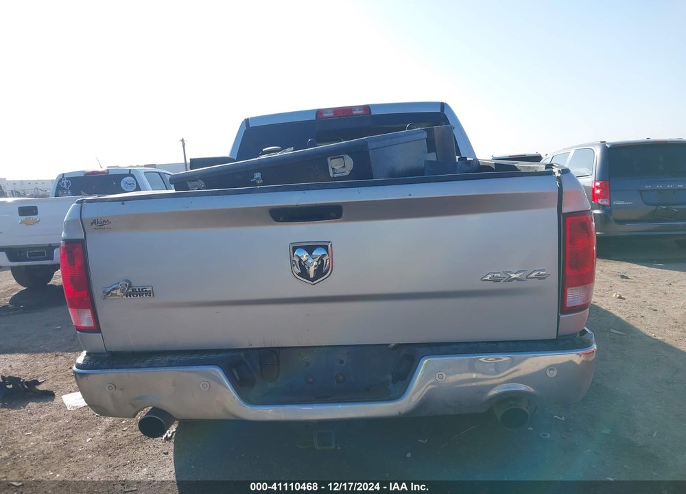 2016 RAM 1500 VIN: 3C6RR7LT4GG181547
