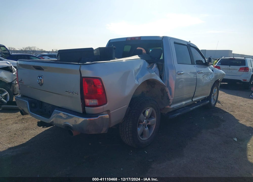 2016 RAM 1500 VIN: 3C6RR7LT4GG181547