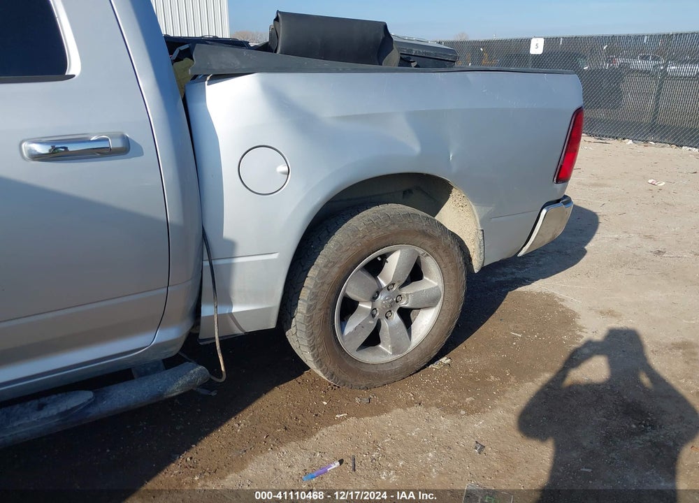2016 RAM 1500 VIN: 3C6RR7LT4GG181547