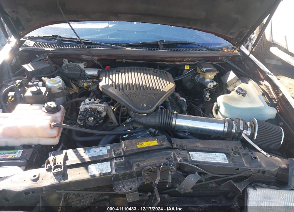1996 CHEVROLET CAPRICE CLASSIC VIN: 1G1BL52WXTR105913