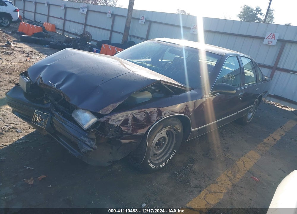 1996 CHEVROLET CAPRICE CLASSIC VIN: 1G1BL52WXTR105913