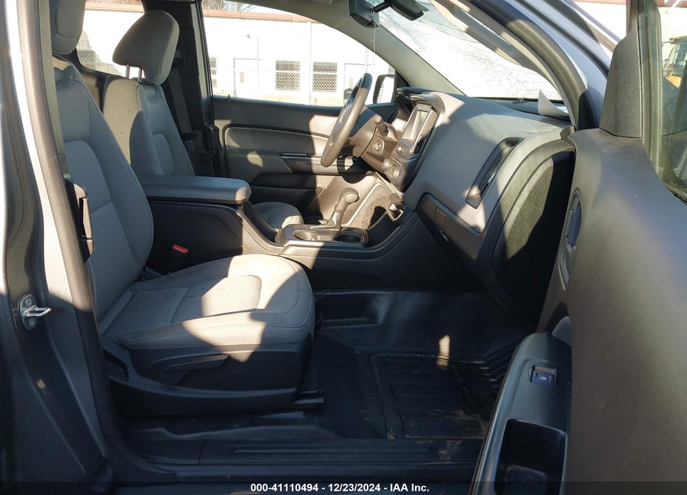 2018 CHEVROLET COLORADO WT VIN: 1GCHSBEAXJ1304300
