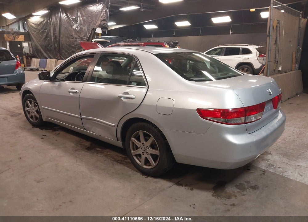 2003 HONDA ACCORD 3.0 EX VIN: 1HGCM66503A054437