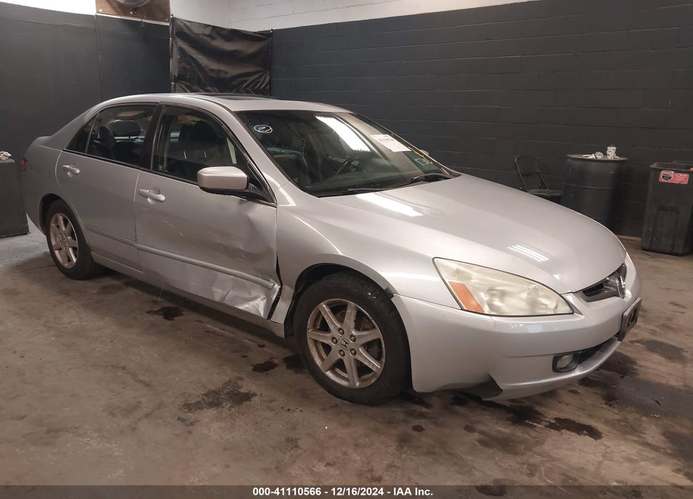 2003 HONDA ACCORD 3.0 EX VIN: 1HGCM66503A054437