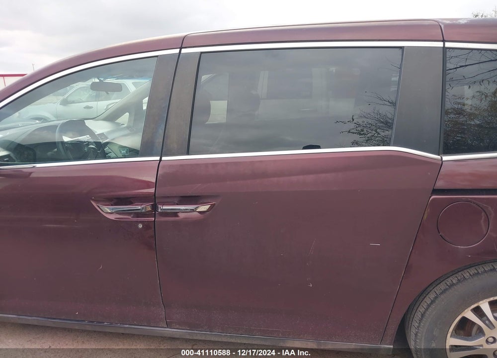2011 HONDA ODYSSEY EX VIN: 5FNRL5H40BB069326