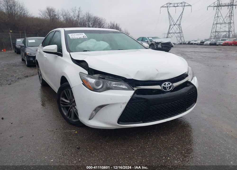 2017 TOYOTA CAMRY SE VIN: 4T1BF1FK8HU691588
