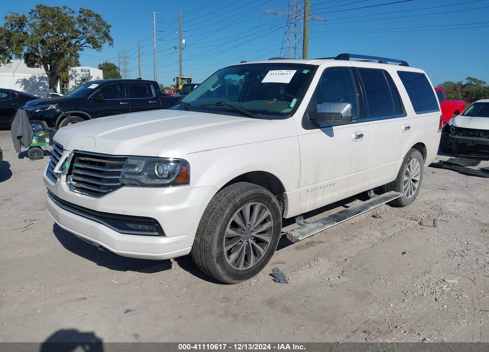 2015 LINCOLN NAVIGATOR VIN: 5LMJJ2JT4FEJ10740
