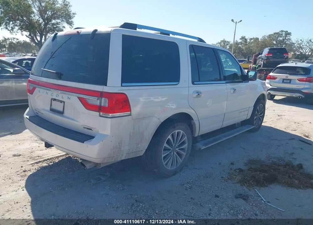 2015 LINCOLN NAVIGATOR VIN: 5LMJJ2JT4FEJ10740