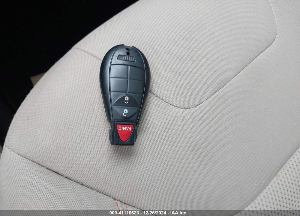 2019 JEEP CHEROKEE LATITUDE 4X4 VIN: 1C4PJMCX5KD124305