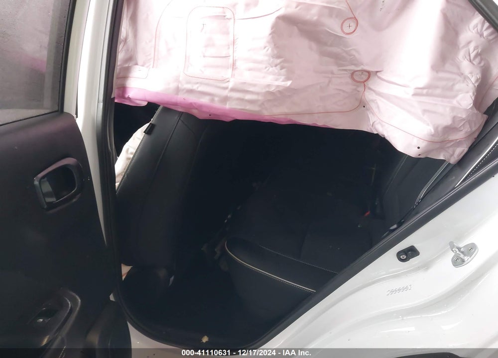 2022 HYUNDAI VENUE LIMITED VIN: KMHRC8A38NU165893