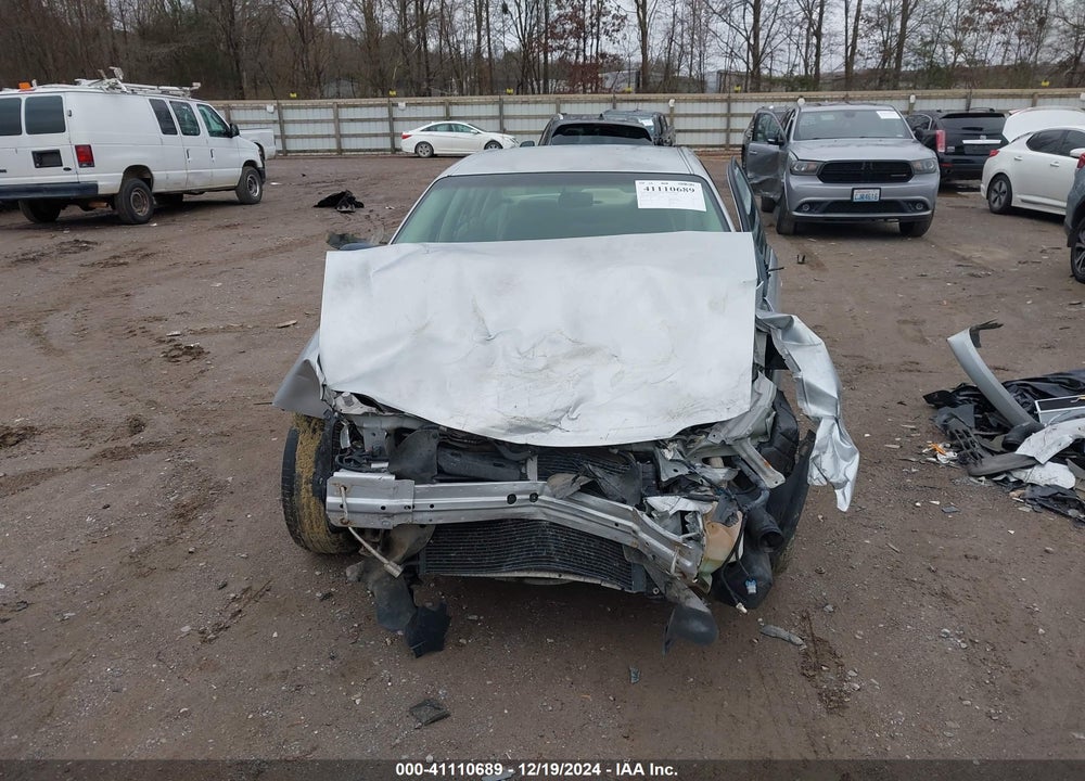 2004 CHEVROLET CLASSIC VIN: 1G1ND52F64M620612