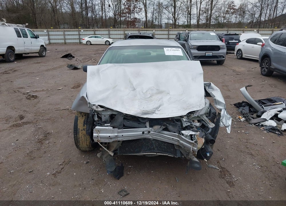 2004 CHEVROLET CLASSIC VIN: 1G1ND52F64M620612