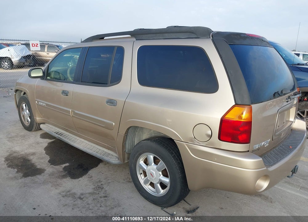 2004 GMC ENVOY XL SLE VIN: 1GKES16S946132017