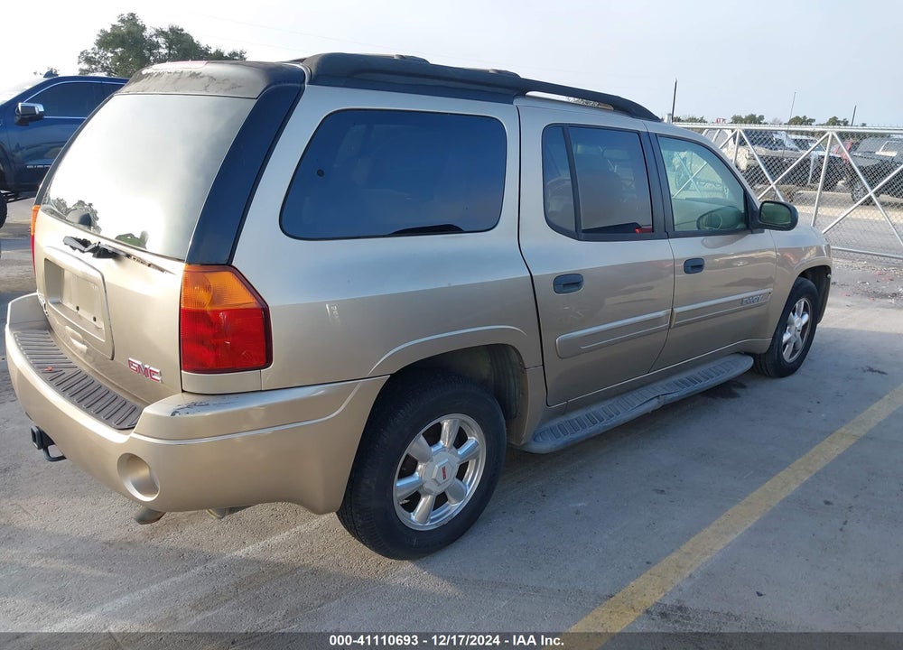 2004 GMC ENVOY XL SLE VIN: 1GKES16S946132017