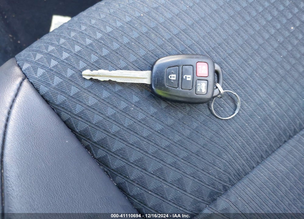 2012 TOYOTA CAMRY SE VIN: 4T1BF1FK1CU145000