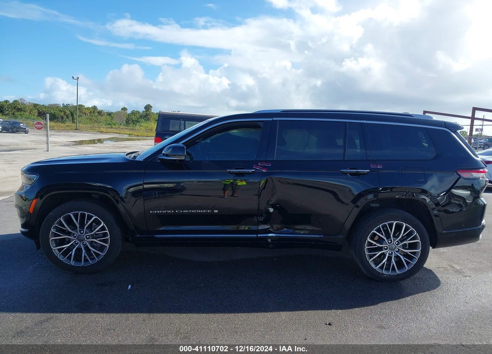 2023 JEEP GRAND CHEROKEE L SUMMIT RESERVE 4X4 VIN: 1C4RJKEG1P8700076