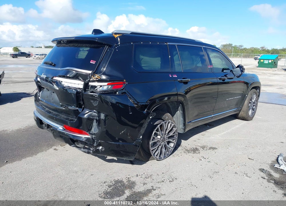 2023 JEEP GRAND CHEROKEE L SUMMIT RESERVE 4X4 VIN: 1C4RJKEG1P8700076