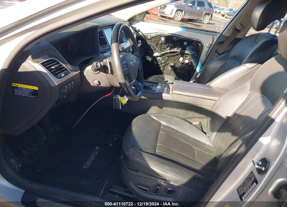 2017 GENESIS G80 VIN: KMHGN4JE7HU178182