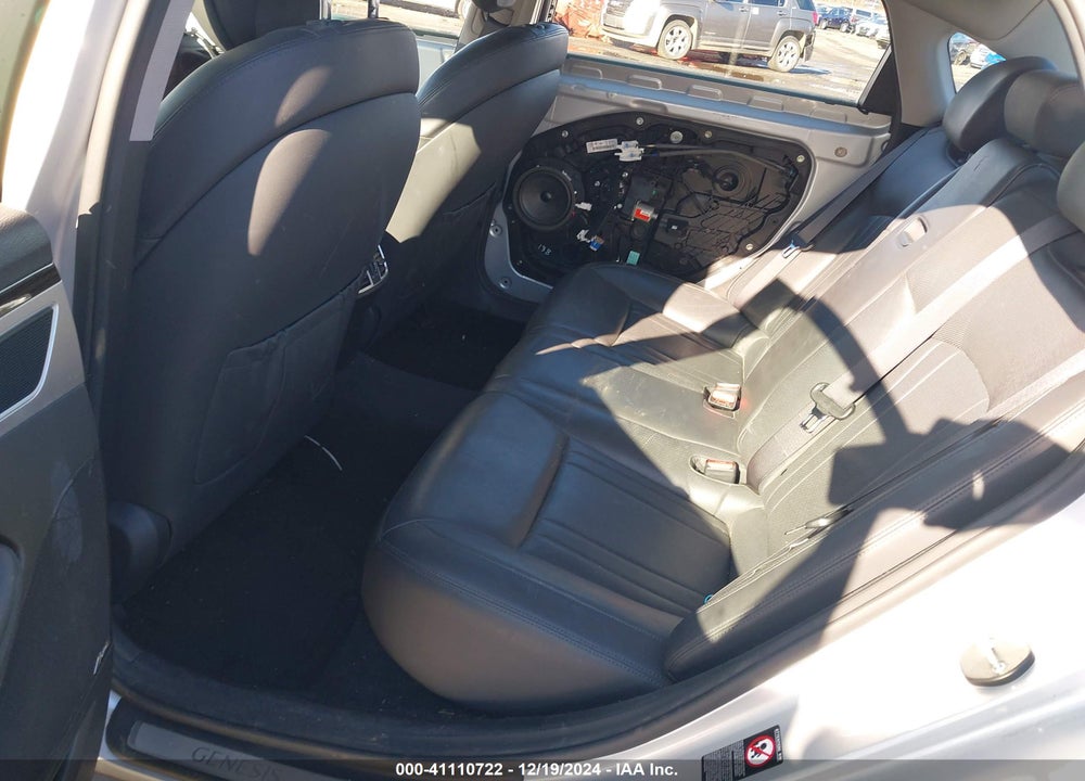 2017 GENESIS G80 VIN: KMHGN4JE7HU178182