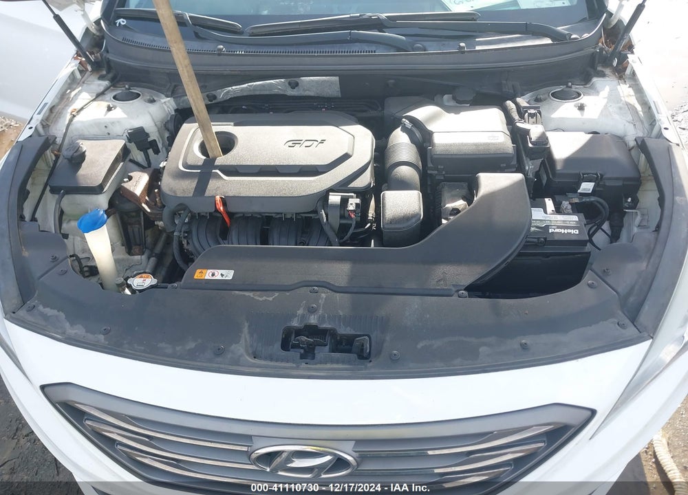 2015 HYUNDAI SONATA SPORT VIN: 5NPE34AF1FH115743
