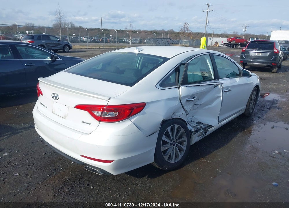 2015 HYUNDAI SONATA SPORT VIN: 5NPE34AF1FH115743