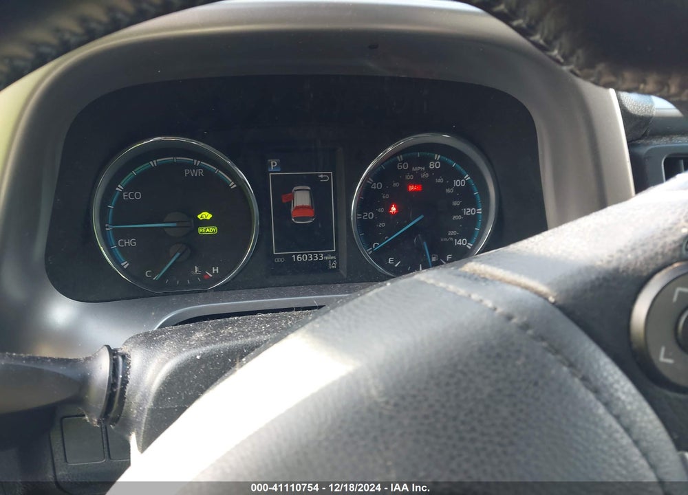 2017 TOYOTA RAV4 HYBRID XLE VIN: JTMRJREV8HD073621
