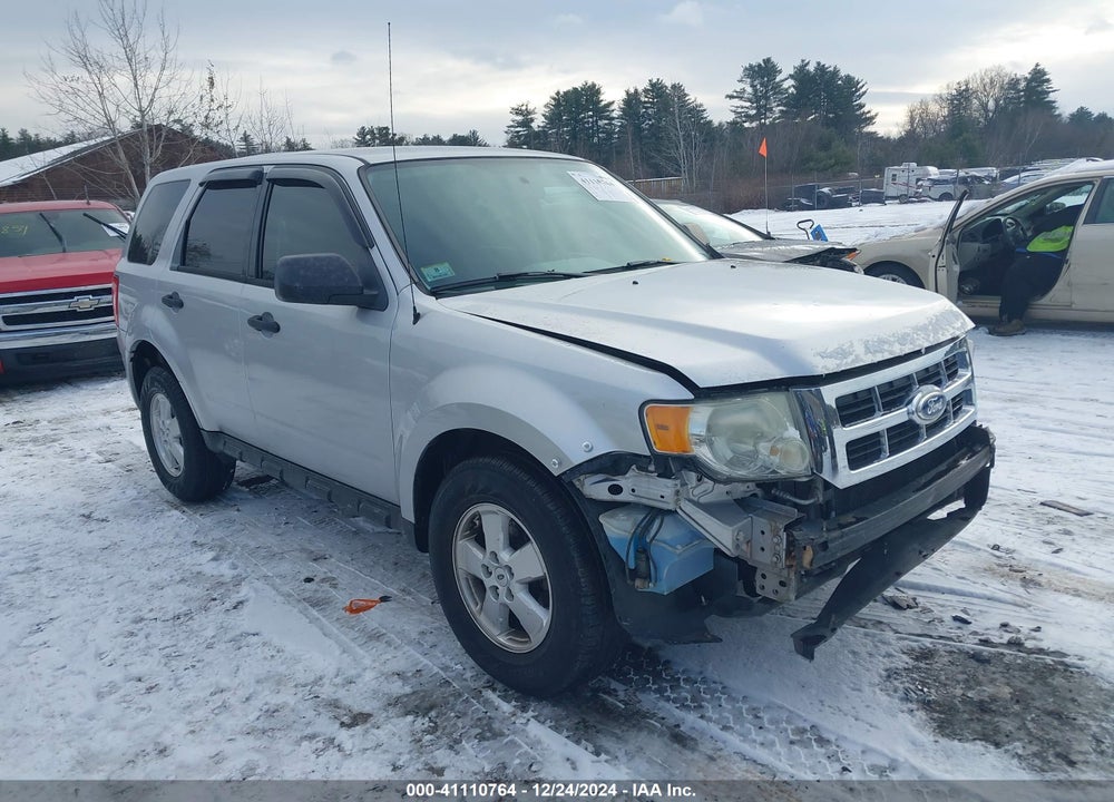2011 FORD ESCAPE XLS VIN: 1FMCU0C78BKB85699