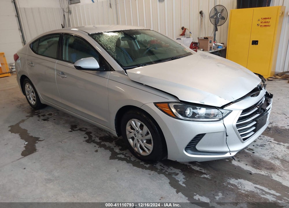 2018 HYUNDAI ELANTRA SE VIN: 5NPD74LF9JH212890