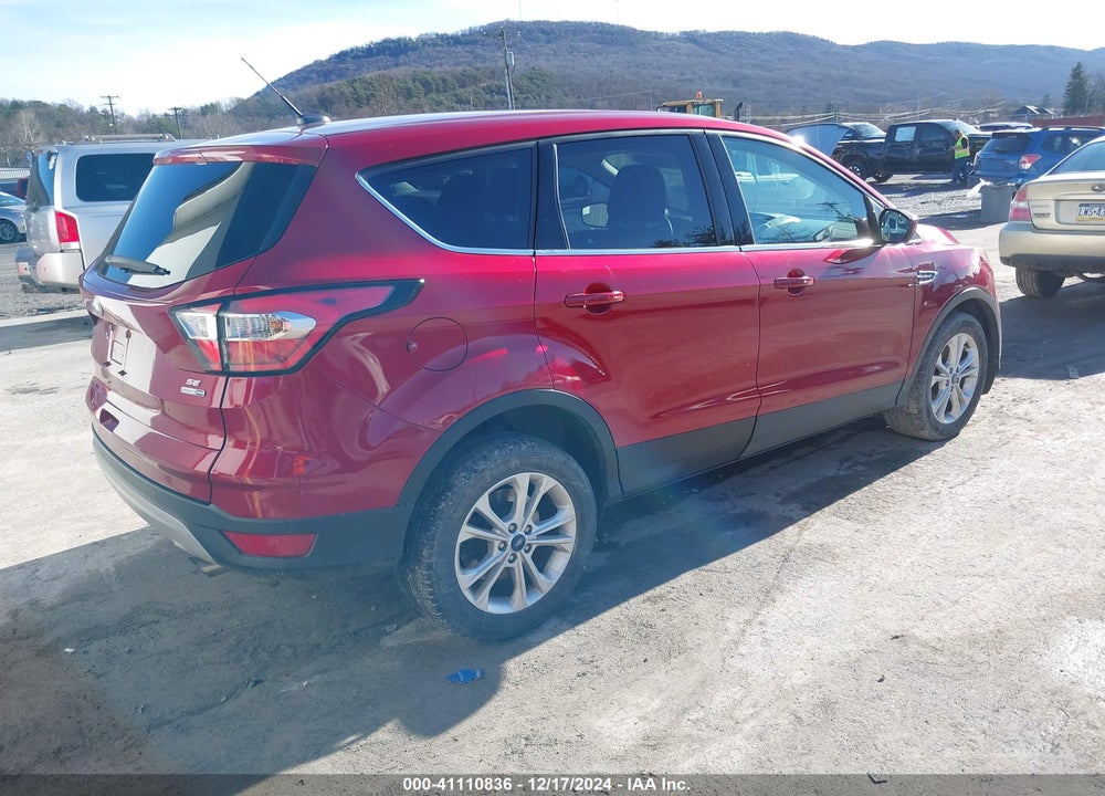 2017 FORD ESCAPE SE VIN: 1FMCU9GD7HUE67964