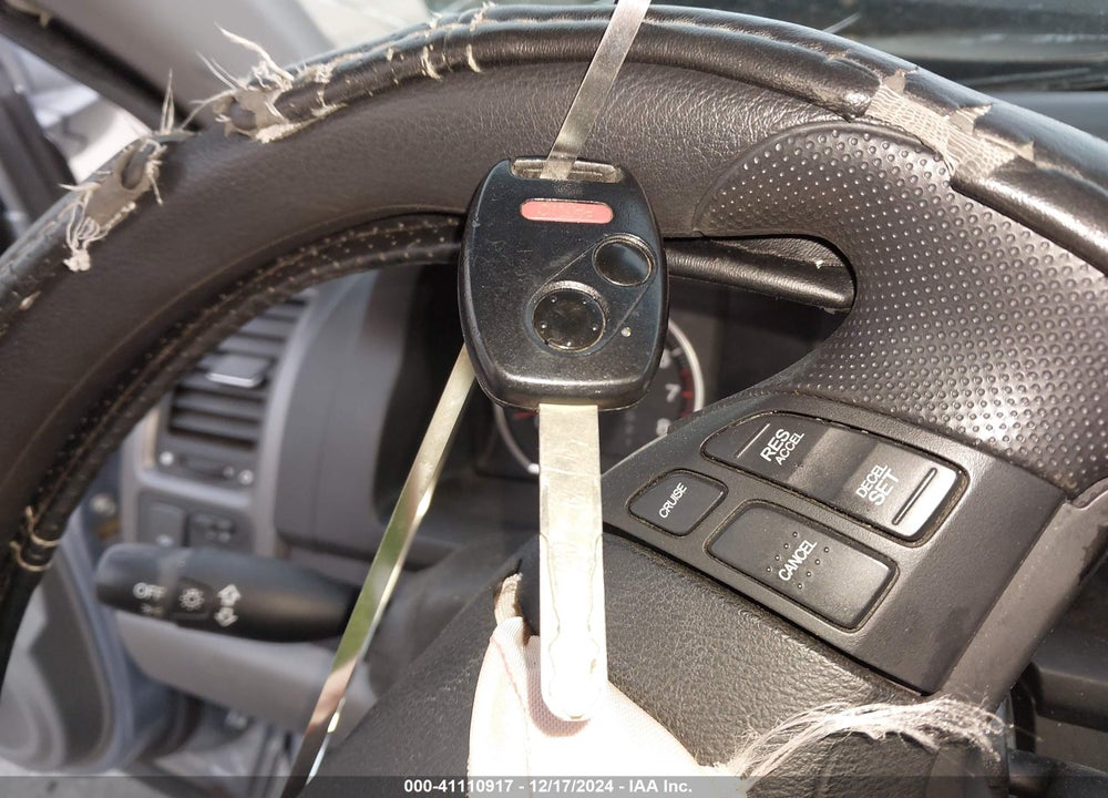 2007 HONDA CR-V LX VIN: JHLRE48347C098010