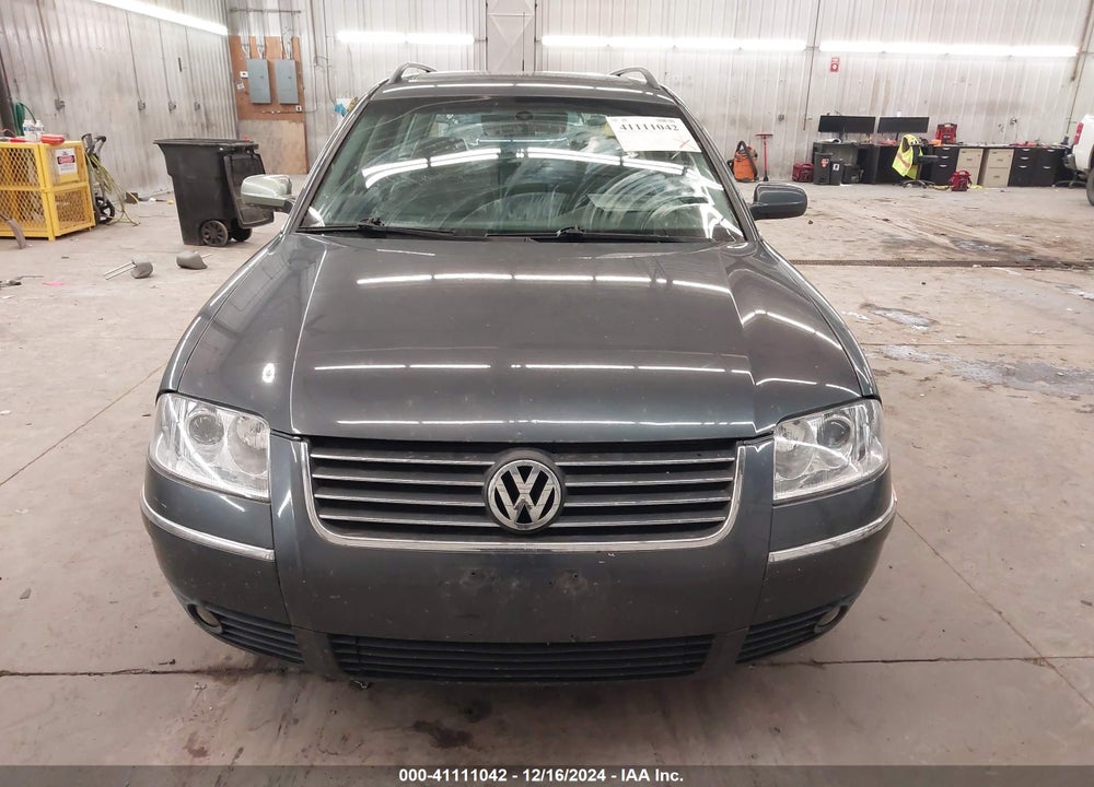 2003 VOLKSWAGEN PASSAT GLX VIN: WVWYH63BX3E210785