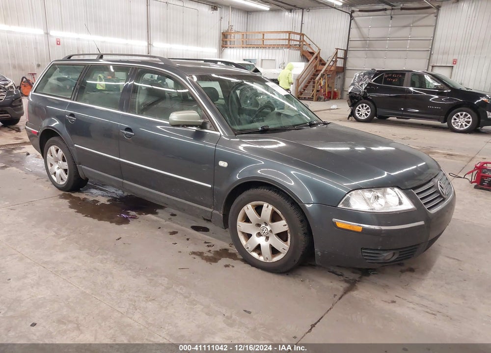 2003 VOLKSWAGEN PASSAT GLX VIN: WVWYH63BX3E210785