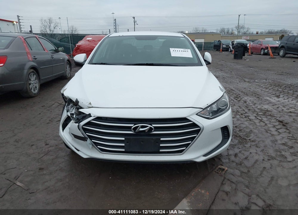 2018 HYUNDAI ELANTRA SE VIN: 5NPD74LF3JH345774