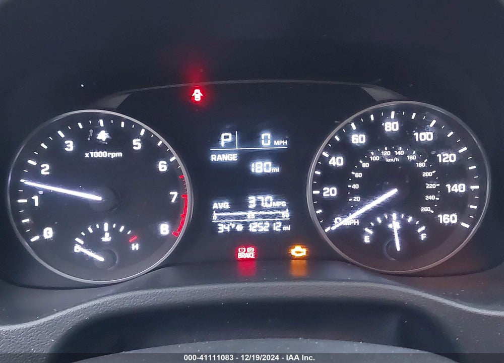 2018 HYUNDAI ELANTRA SE VIN: 5NPD74LF3JH345774