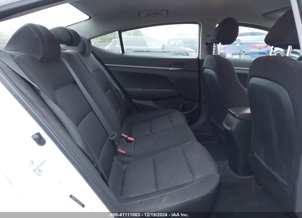 2018 HYUNDAI ELANTRA SE VIN: 5NPD74LF3JH345774