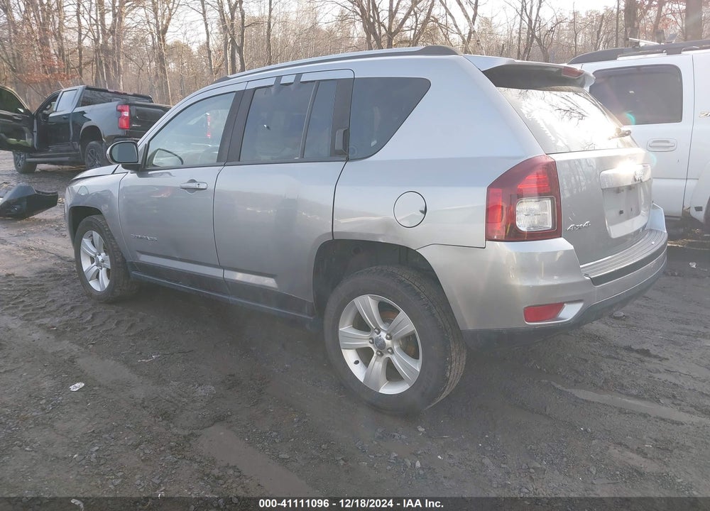 2016 JEEP COMPASS LATITUDE VIN: 1C4NJDEB8GD782720